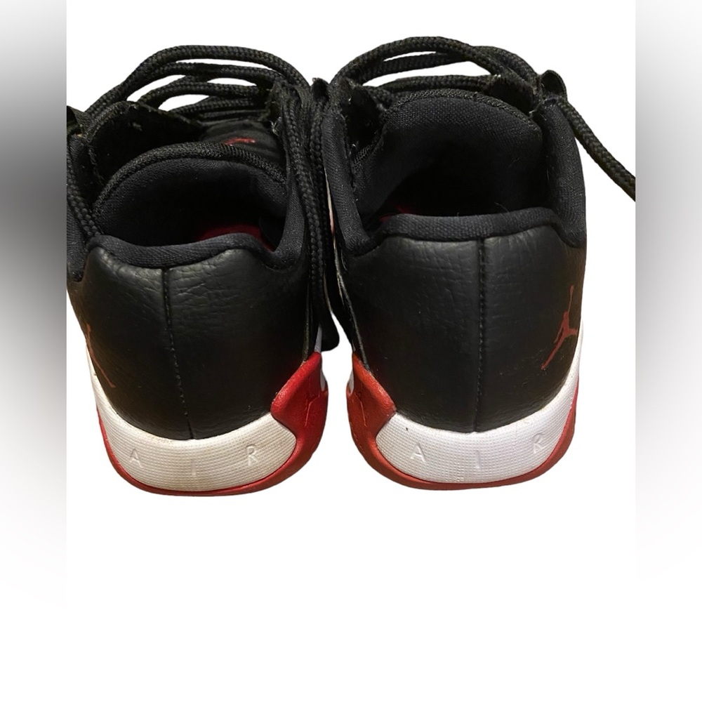 Boys size 5 Jordan Sneakers - Picture 3 of 5